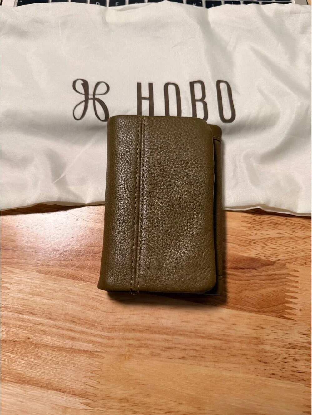 Hobo Olive Green Leather Tri-Fold Wallet